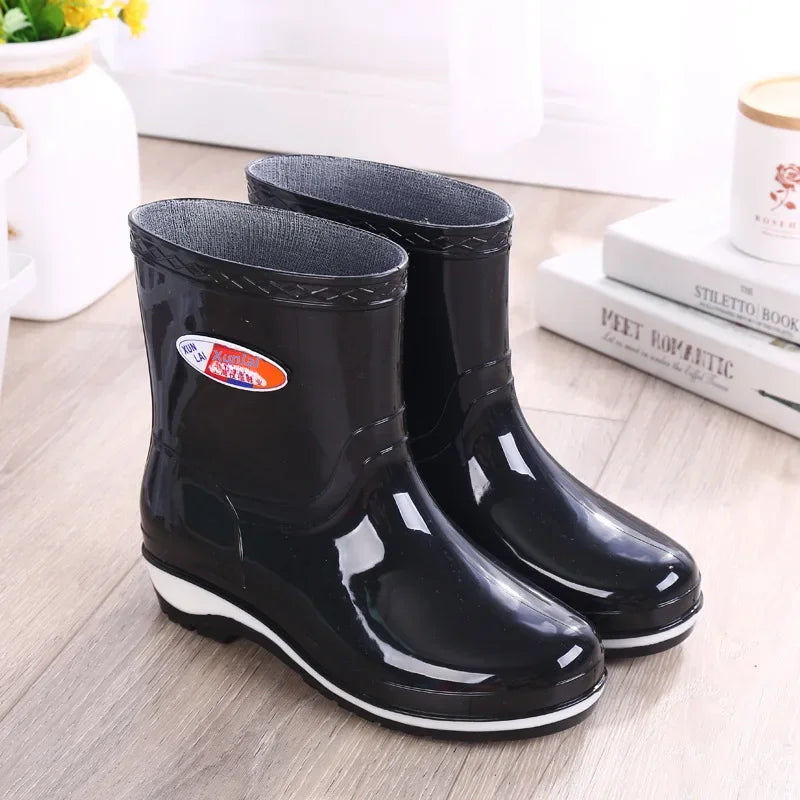 Women's Short Rain Shoes Non-slip Waterproof Rubber Boots Durable Wear-resistant Rain Boots Fleece Lined Warm Shoes Wholesale