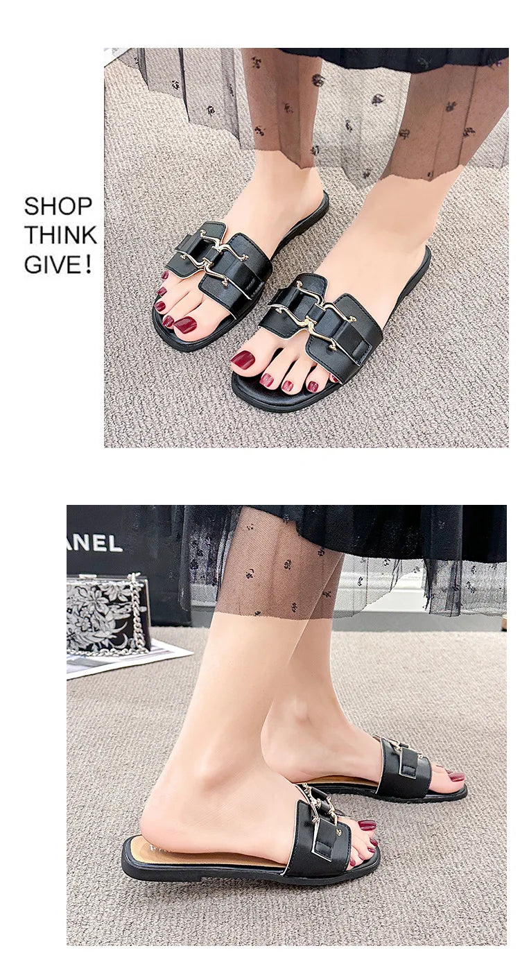 2024European and American Style Summer Fashion Out Flip-flops Flat Leisure Horse with Buckle Temperament One Line Slippers Woman