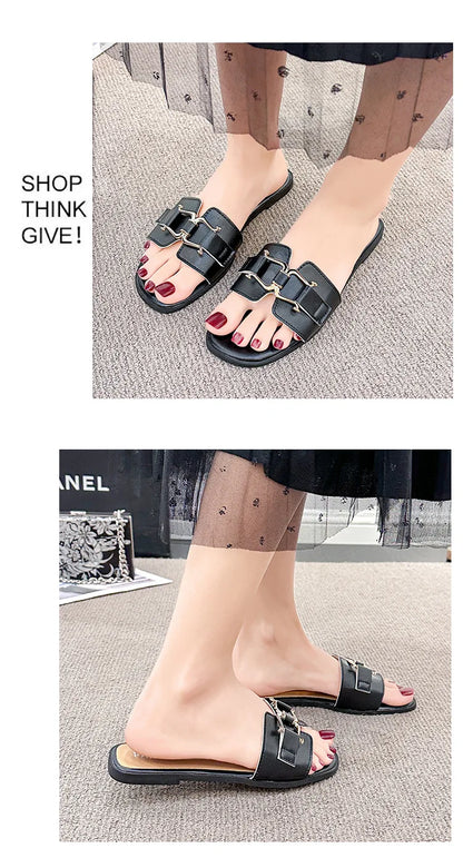 2024European and American Style Summer Fashion Out Flip-flops Flat Leisure Horse with Buckle Temperament One Line Slippers Woman