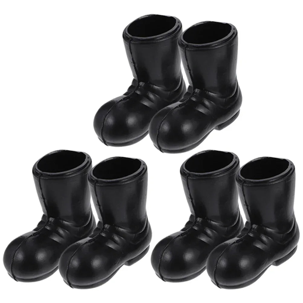 3 Pairs Plastic Mini Christmas Boots Child Baby Toys Small Gnomes Shoes Miniature Santa Claus Decoration Figurines Mini House
