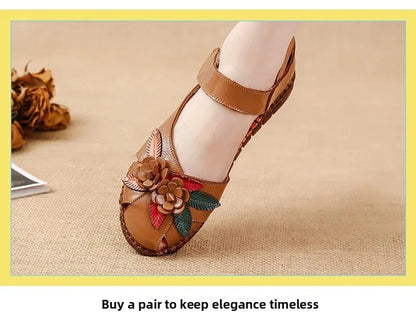 New 2025 Ladies Flat Sandals Soft Leather Anti-Slip Bottom Ethnic Style Comfortable Soft Surface Design for Elderly People
