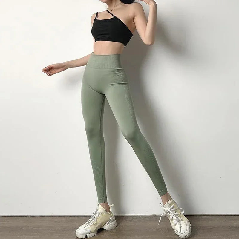 2025 New Fitness Gym Leggings Women Yoga Pants Naked Feeling High Waist Workout Seamless Sports Leggings Push Up Tights Women
