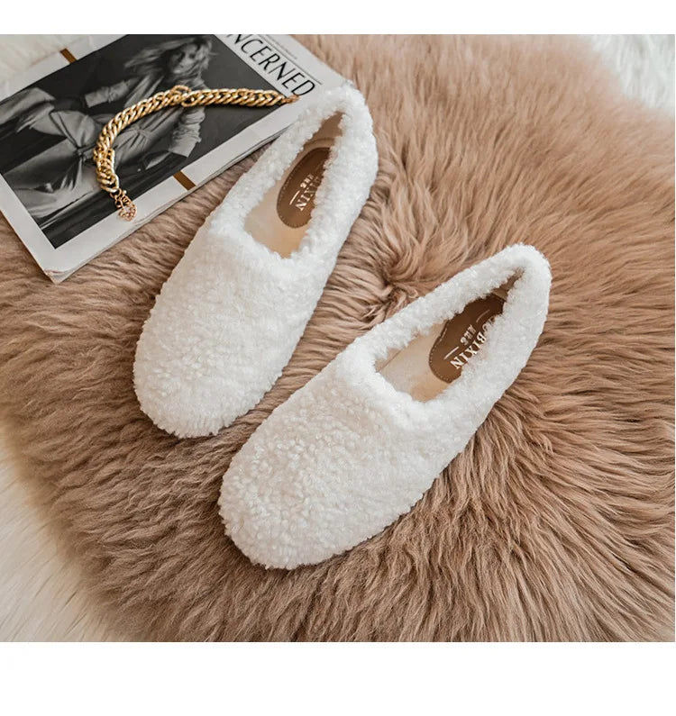 Big Size 43 Women Lambswool Slippers Winter Sheep Fur Shoes Ladies Flat Cotton Slides Home Pantuflas Daily Slip On Furry Mules
