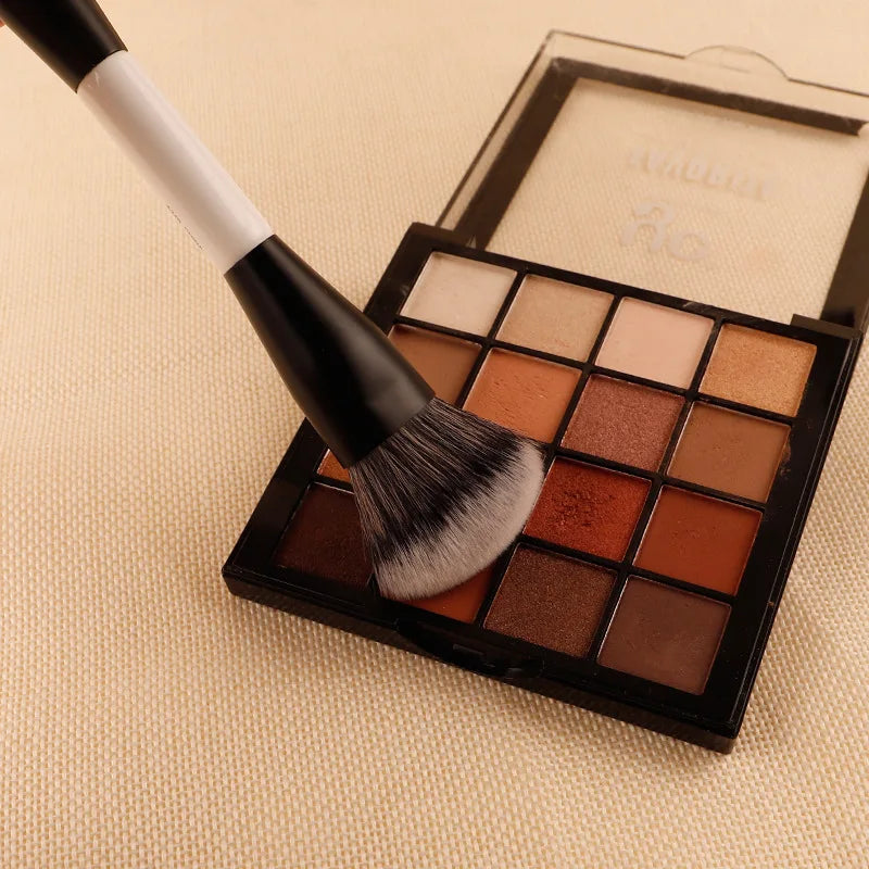 Double-Ended Angled Foundation Brush, Multifunctional Blush Brush with Wood Handle, Professional Cosmetic Tool