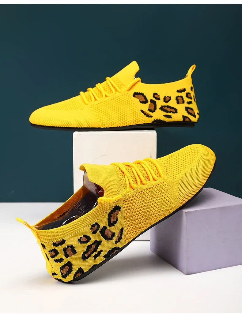 YRZL Mens Mesh Loafers Soft Driving Moccasins High Quality Flats Male Walking Shoes Breathable Mesh Casual Loafers Mens Shoes