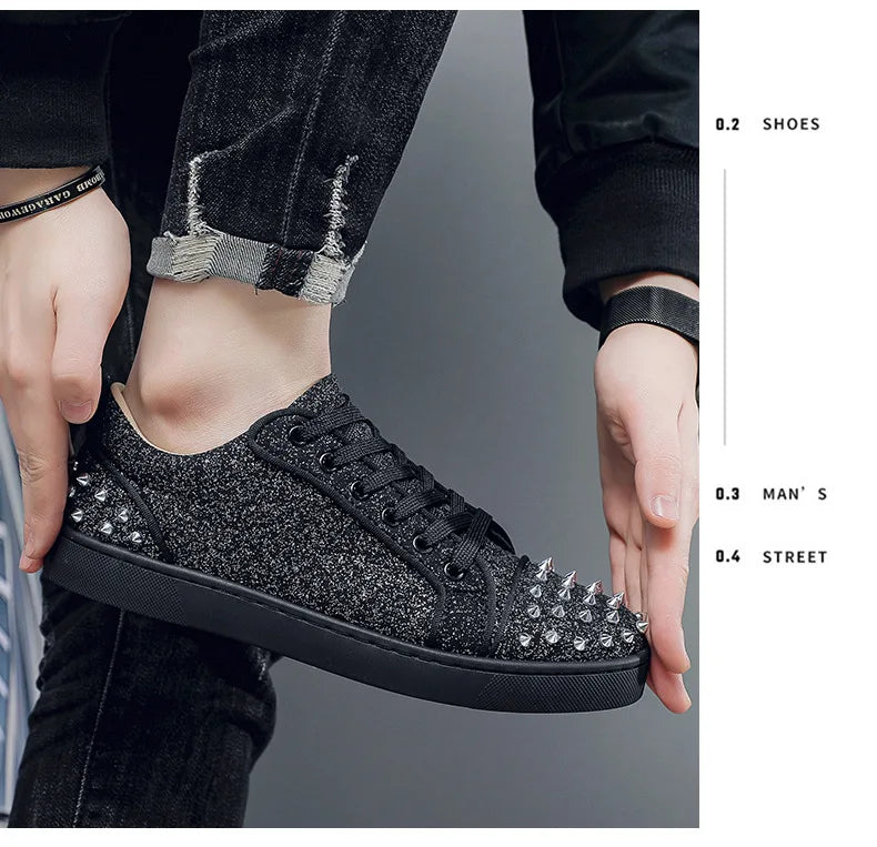 New Fashion Silver Trainers Glitter Spiky Shoes Men Lace Up Sneakers Low Top Shoes Red Sole Man Designer Sneaker With Spikes