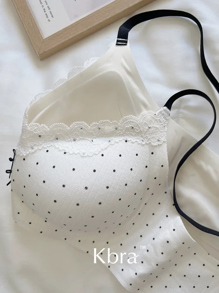 Lace Contrast Floral Print Lingerie for Women, Small Chest Gathering, Seamless and Underwire Bra