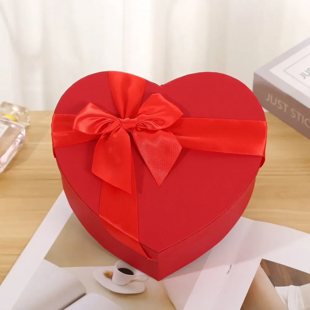 New Heart-shaped Gift Box Red Bowknot Present Boxes with Cover Gift Storage Container Valentine's Day