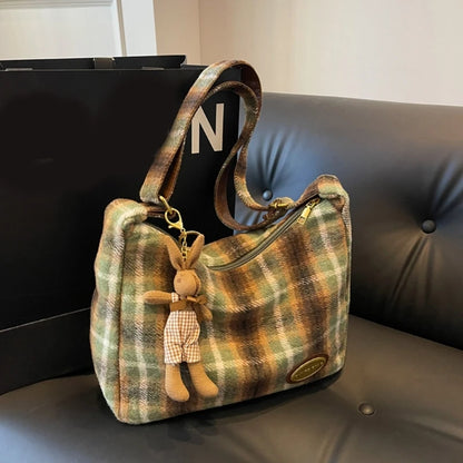 Stylish Crossbody Bag Trendy and Functional Shoulder Purse Sling Bags for Men and Women