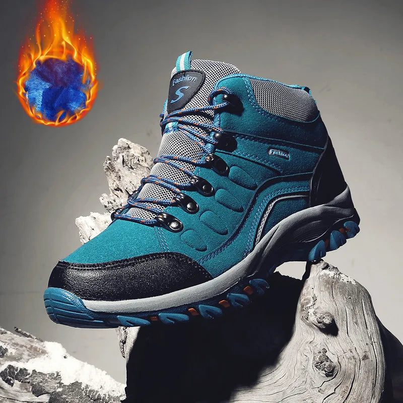 New Men's Winter Boots Warm Plush Snow Boots Outdoor Non-Slip Couple Hiking Boots High-Top Waterproof Sneakers Men's Ankle Boots