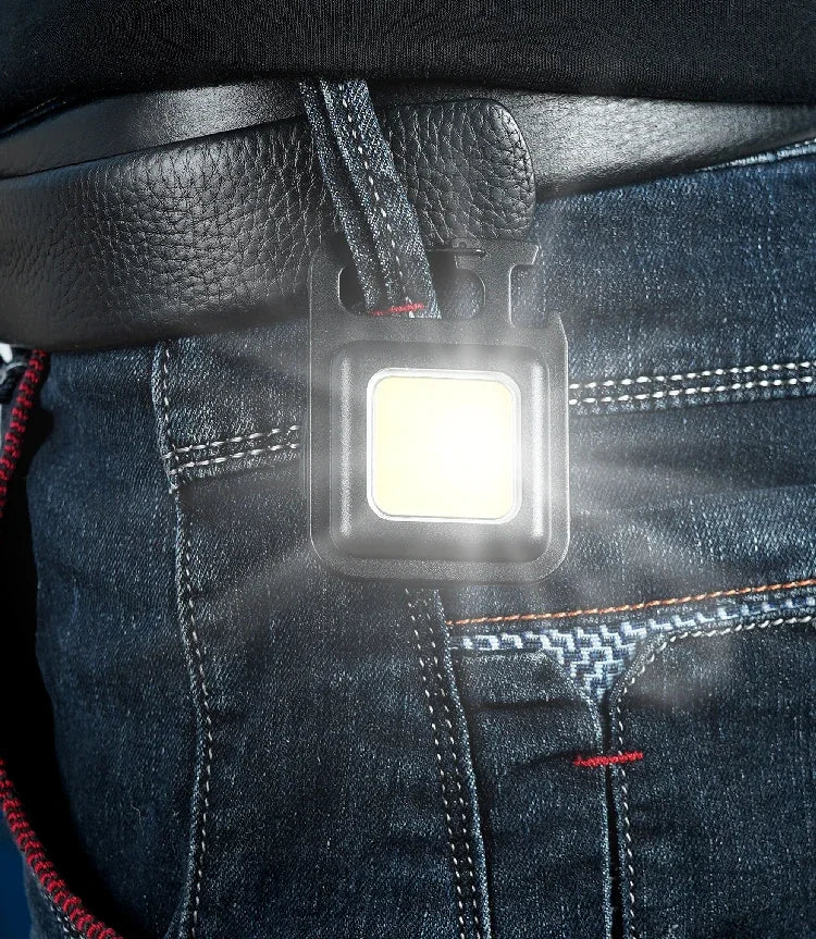 Super Bright MINI COB Keychain Flashlight Charging Lamp Camping Lights with Magnet 4 Lighting Modes for Camping Home
