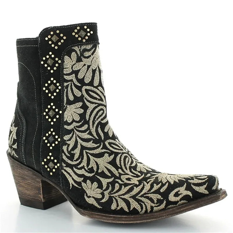 Autumn Winter Ladies Boots Casual Embroidery Zipper Ankle Boots Rivet Western Pointed Toe Low-heel Warm Boots For Ladies Shoes