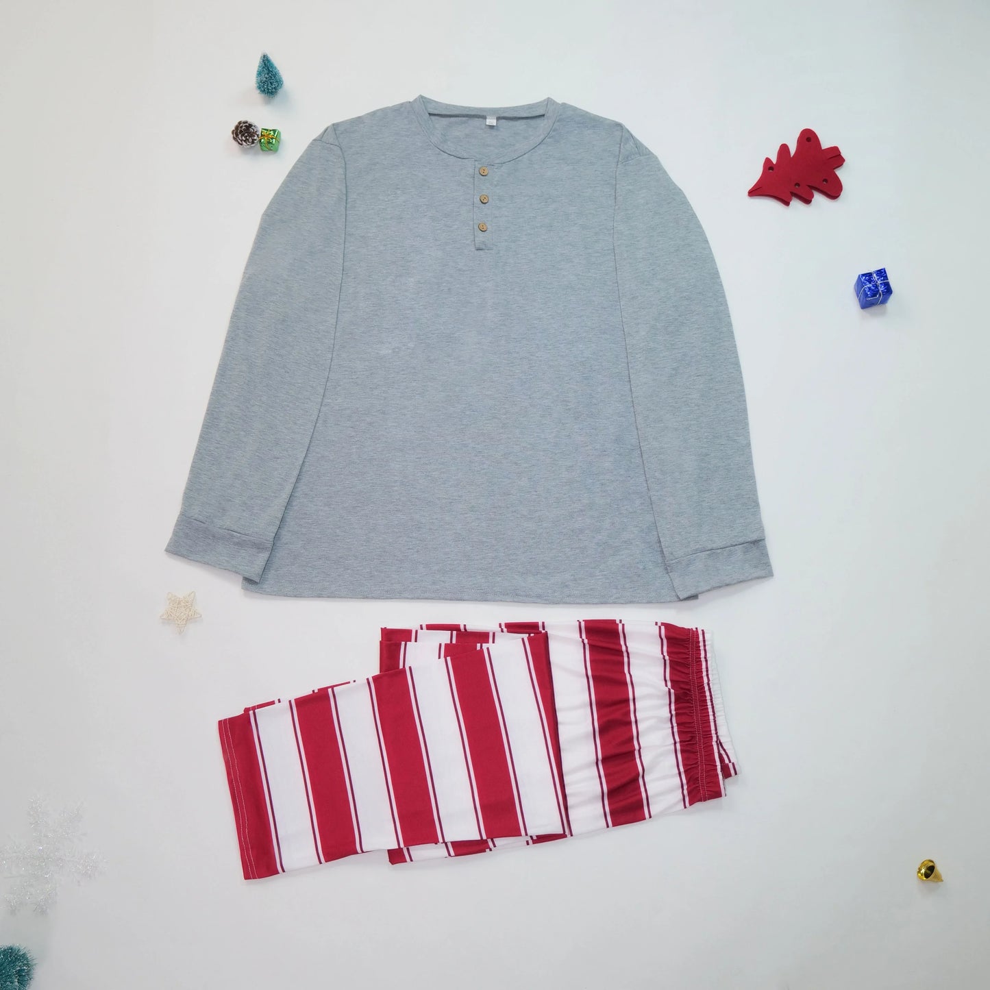 Merry Christmas 2025 Mother Father Kids Matching Pajamas Set Striped Casual Loose Pyjamas Xmas Family Look Holiday Wear Pjs Gift