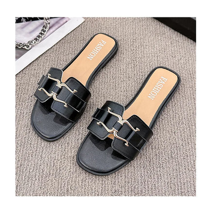 2024European and American Style Summer Fashion Out Flip-flops Flat Leisure Horse with Buckle Temperament One Line Slippers Woman