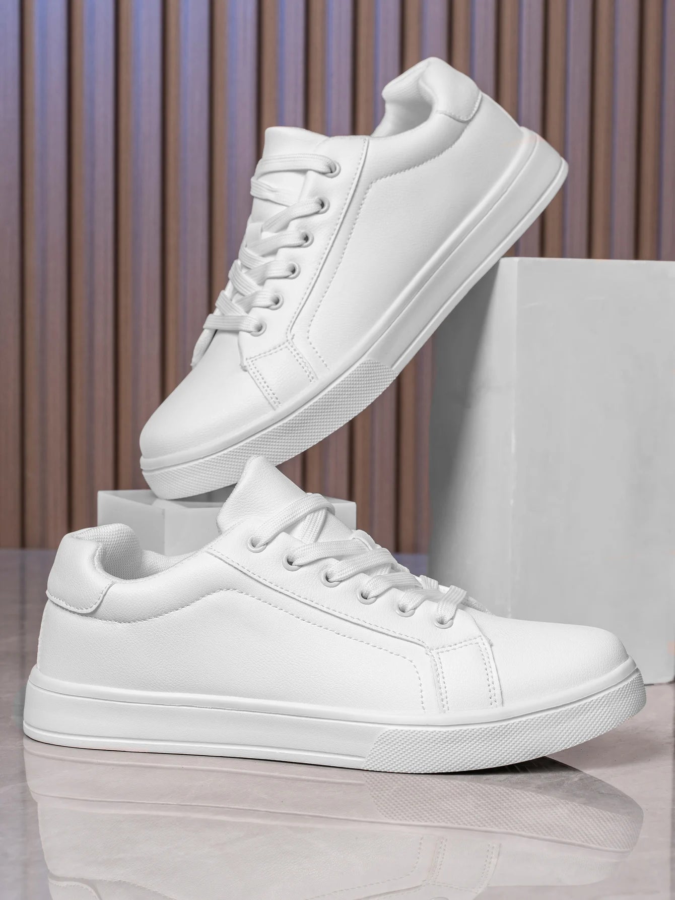 Men Shoes Skateboarding Shoes ForMen Sneakers Lightweight White Black Sports Shoes