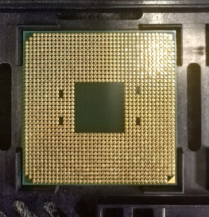 NEW AMD Ryzen 7 5700X 8-Core 16-Thread AM4 Applicable to B550 3.4GHz 65W 7NM L3=32M R7 5700X Gaming Processor DDR4 No Fan