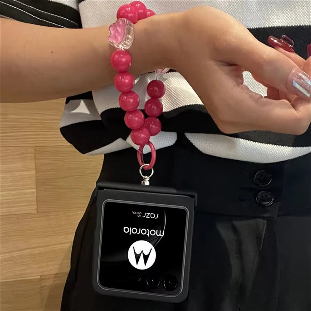 Korean Cute Pink Beads Bracelet Strap Love Phone Case For Motorola Razr 40 50 ultra For Z Flip 7/6/5/4/3 Hinge Protective Cover