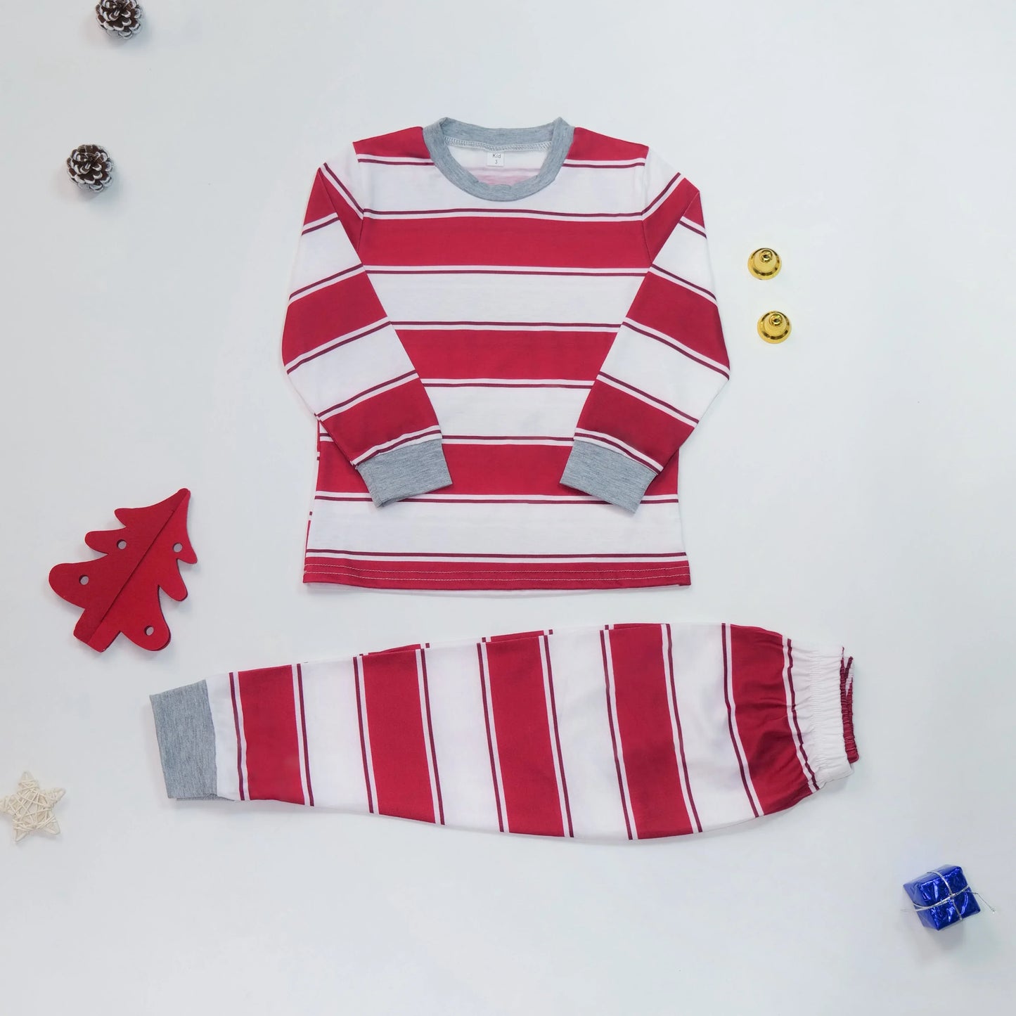 Merry Christmas 2025 Mother Father Kids Matching Pajamas Set Striped Casual Loose Pyjamas Xmas Family Look Holiday Wear Pjs Gift