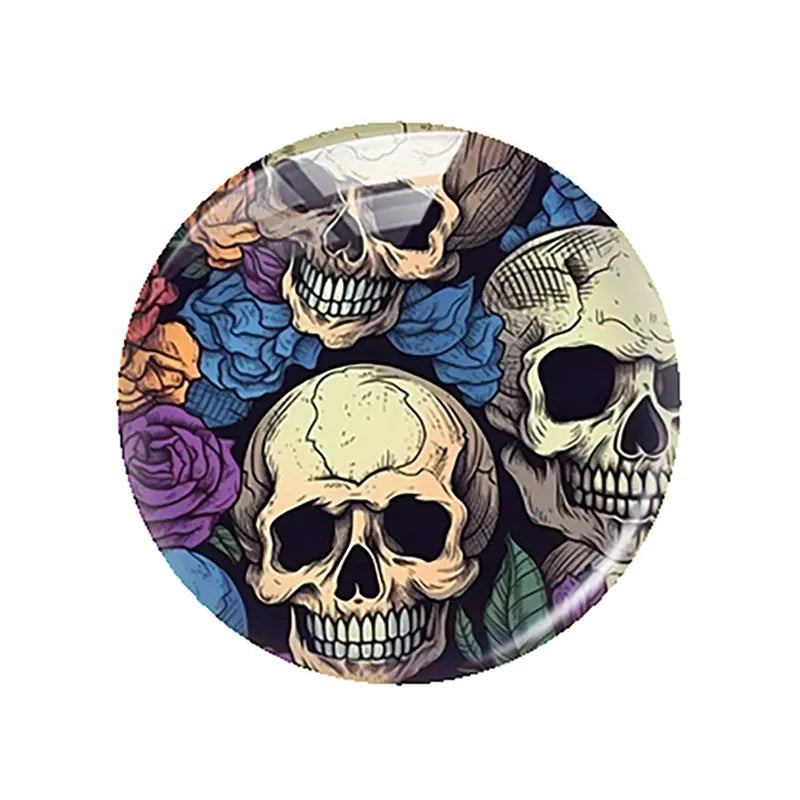 Breloques cabochons en verre à dos plat, style gothique sombre, tête de mort et fleur, pour la création de bijoux DIY. Démonstration de camée à dos plat pour la fabrication de bijoux DIY.