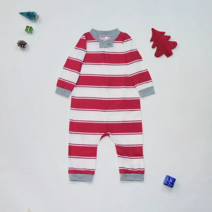 Merry Christmas 2025 Mother Father Kids Matching Pajamas Set Striped Casual Loose Pyjamas Xmas Family Look Holiday Wear Pjs Gift