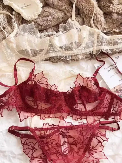 MOYISU French Pure Desire Lingerie Sexy Thin Cup with Underwire Bra Set Christmas New Embroidered Lace Underwear Bra