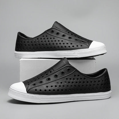 New beach sandals perforated shoes men's anti slip work shoes summer garden shoes water shoes ultra light outdoor walking shoes