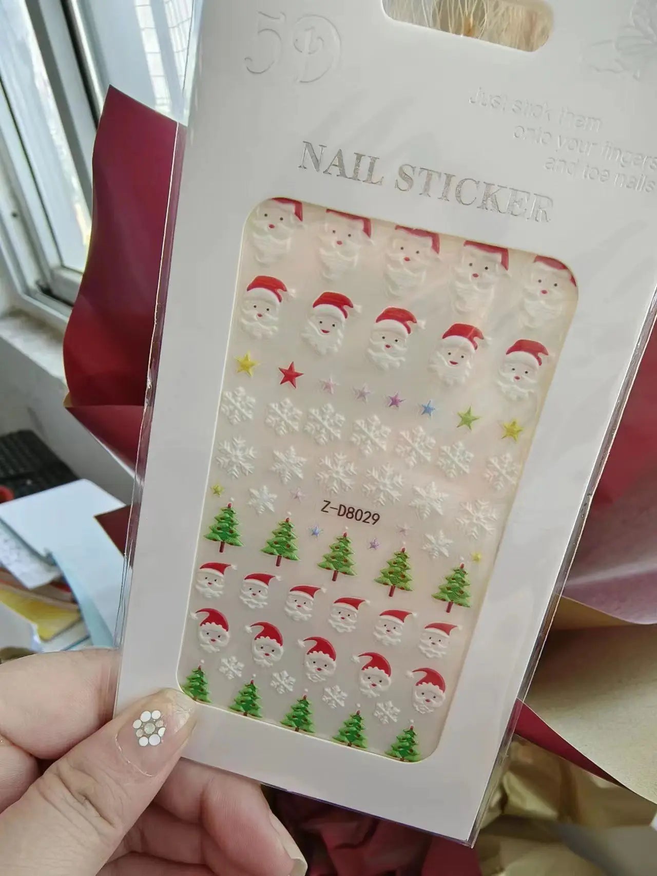 1pc Christmas Nail Art Stickers 5D Winter Holiday Themed Nail Decor Santa/Snowflakes/Christmas Trees/Gingerbread Nail Supplies *