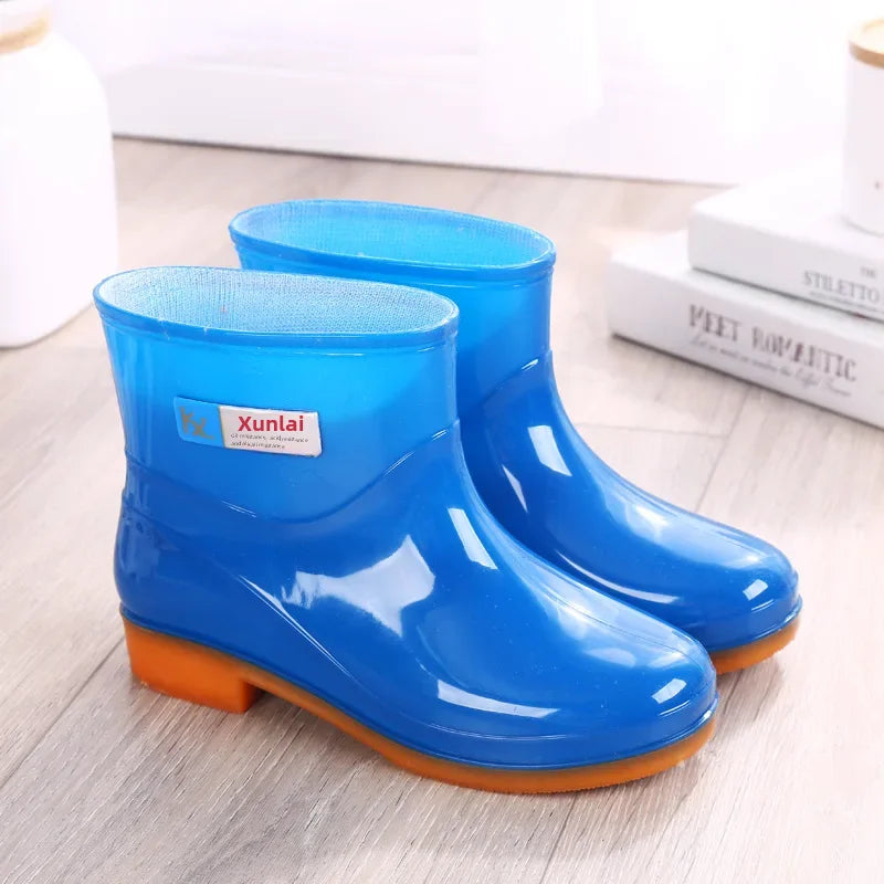 Women's Short Rain Shoes Non-slip Waterproof Rubber Boots Durable Wear-resistant Rain Boots Fleece Lined Warm Shoes Wholesale