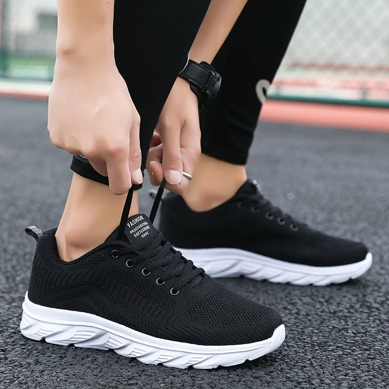 MAEDEF 2024 Running Shoes Men Sneakers Fashion Lightweight Trainers Breathable Walking Shoe Outdoor Comfortable Athletic for Men
