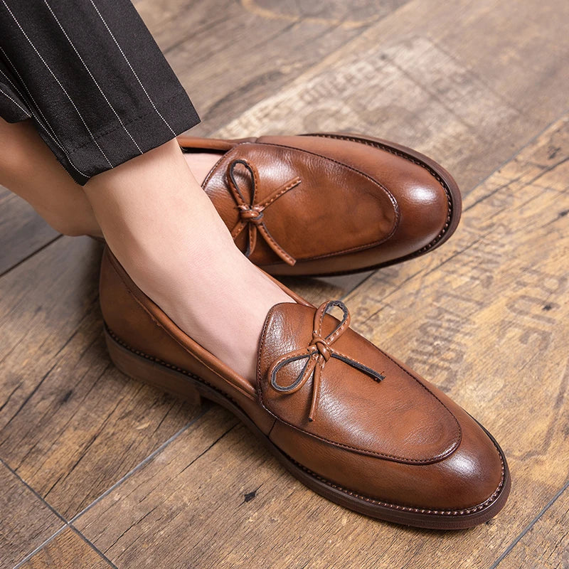 Men Casual Shoes Fashion business dress Soft Moccasins Loafers High-Quality men Leather Wedding shoes Gommino Zapatos Chaussure