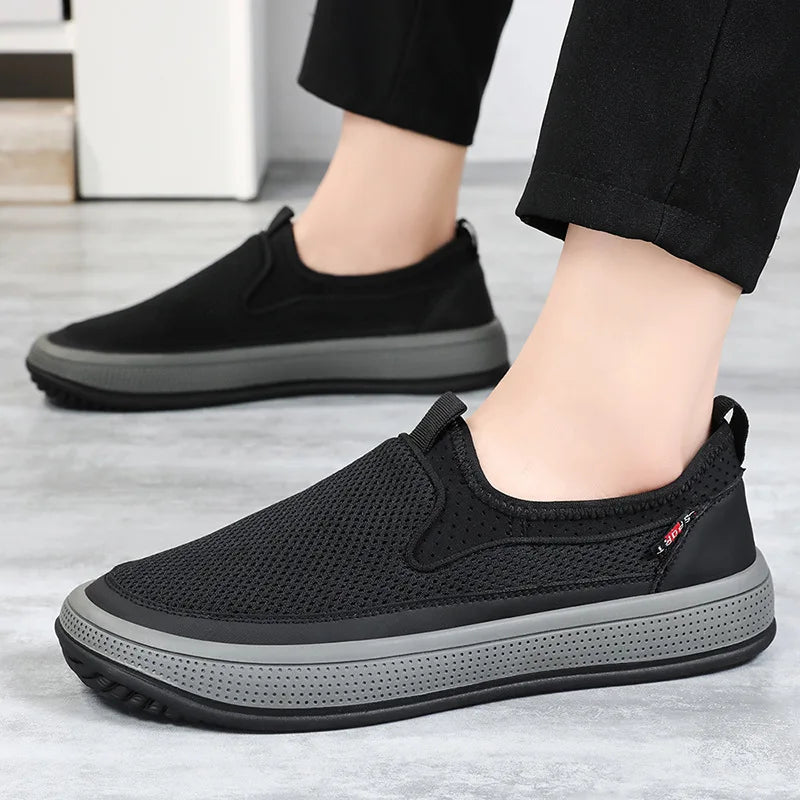 Men's mesh shoes 2026 summer new solid color versatile single shoe breathable soft sole lightweight casual shoes