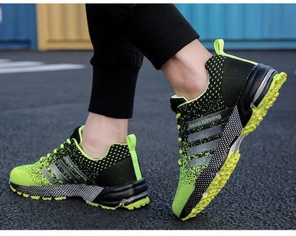 Designer Running Shoes 2024 Top Fashion Triple Black Photon Dust Yellow Ochre Platinum Tint Mens Women Trainers Sneakers Size 47