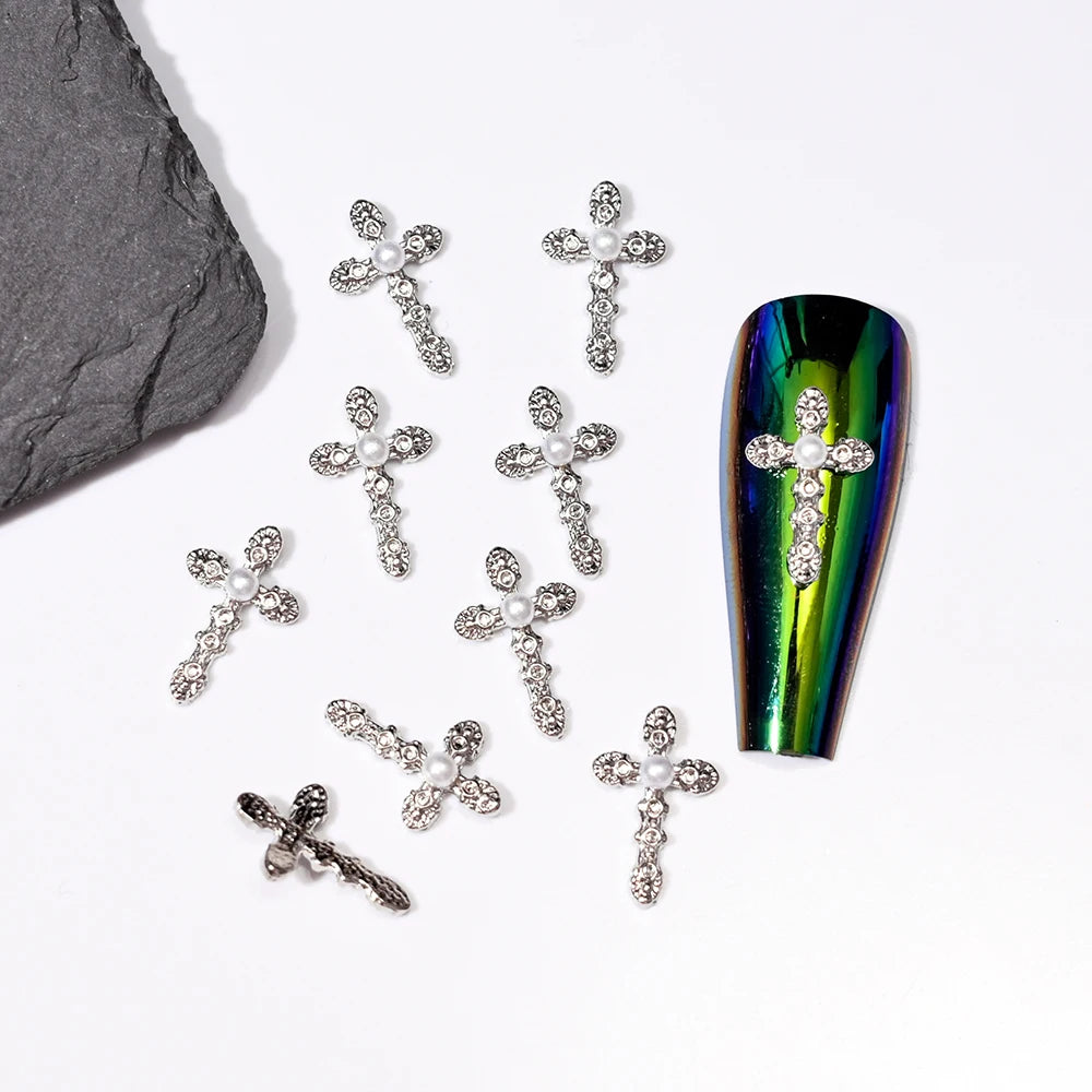 Lot de 10 breloques pour ongles squelette en métal, motif Halloween, accessoires de manucure DIY, décoration crâne et croix.