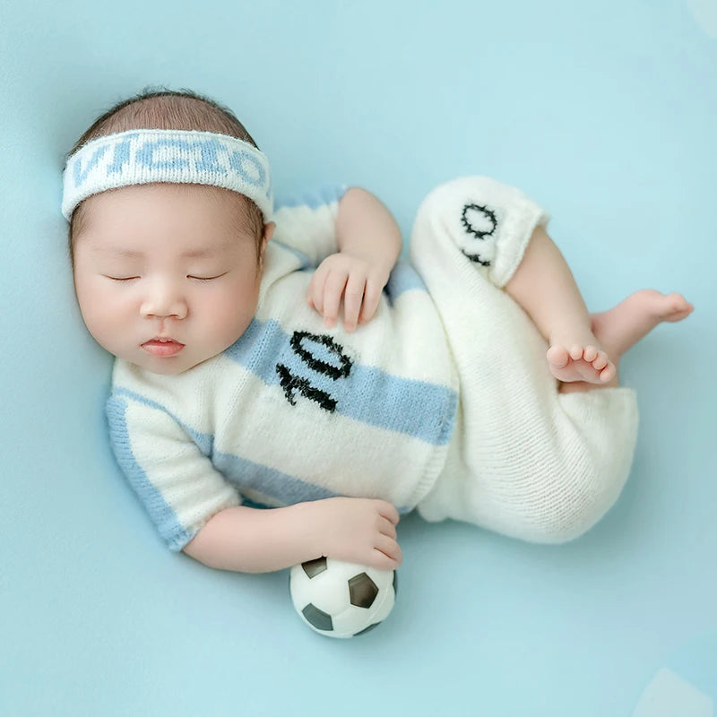 Football Baby Theme Newborn Photography Props Sports Soccer Boy Outfits Infant Top+Pants Set Studio Shooting Photo Accessories