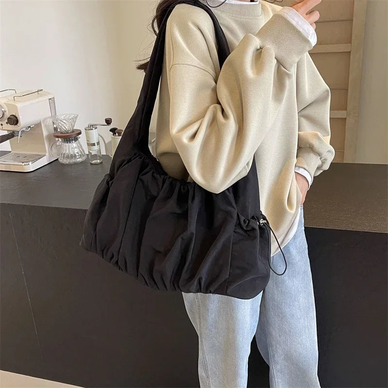 Nylon Cloth Bag Women Tote Bag Large Capacity Summer 2025 New Fashionable women's pleated Outdoor Travel bag Shoulder Bag