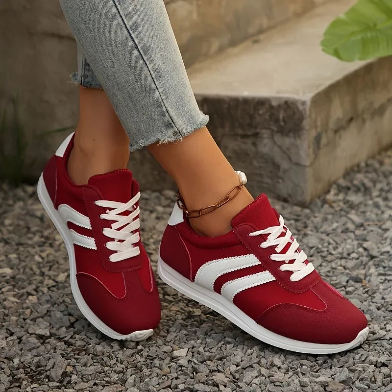 Women's Casual Sports Shoes - Rubber Sole, Geometric Pattern, Low Cut Lace Up Design, Suitable for Wearing All Seasons