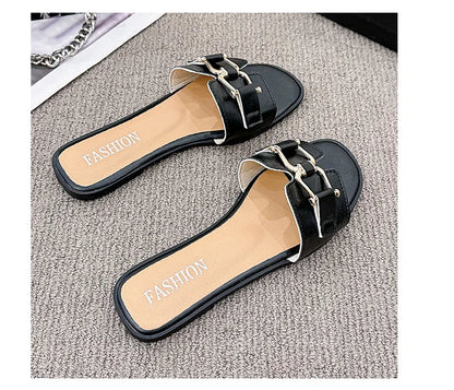 2024European and American Style Summer Fashion Out Flip-flops Flat Leisure Horse with Buckle Temperament One Line Slippers Woman