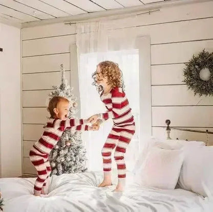 Merry Christmas 2025 Mother Father Kids Matching Pajamas Set Striped Casual Loose Pyjamas Xmas Family Look Holiday Wear Pjs Gift