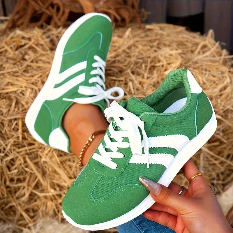 Women's Casual Sports Shoes - Rubber Sole, Geometric Pattern, Low Cut Lace Up Design, Suitable for Wearing All Seasons