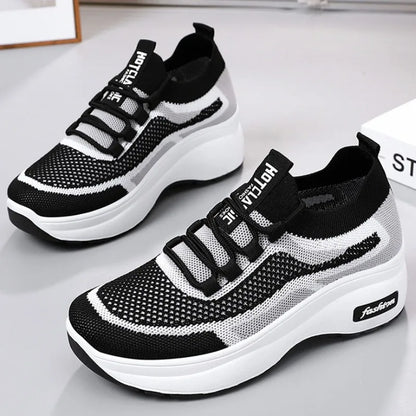 Spring Autumn New Women breathable Thick Bottom women sneakers Casual Comfortable Shoes Lace up Fashionable Versatile shoes