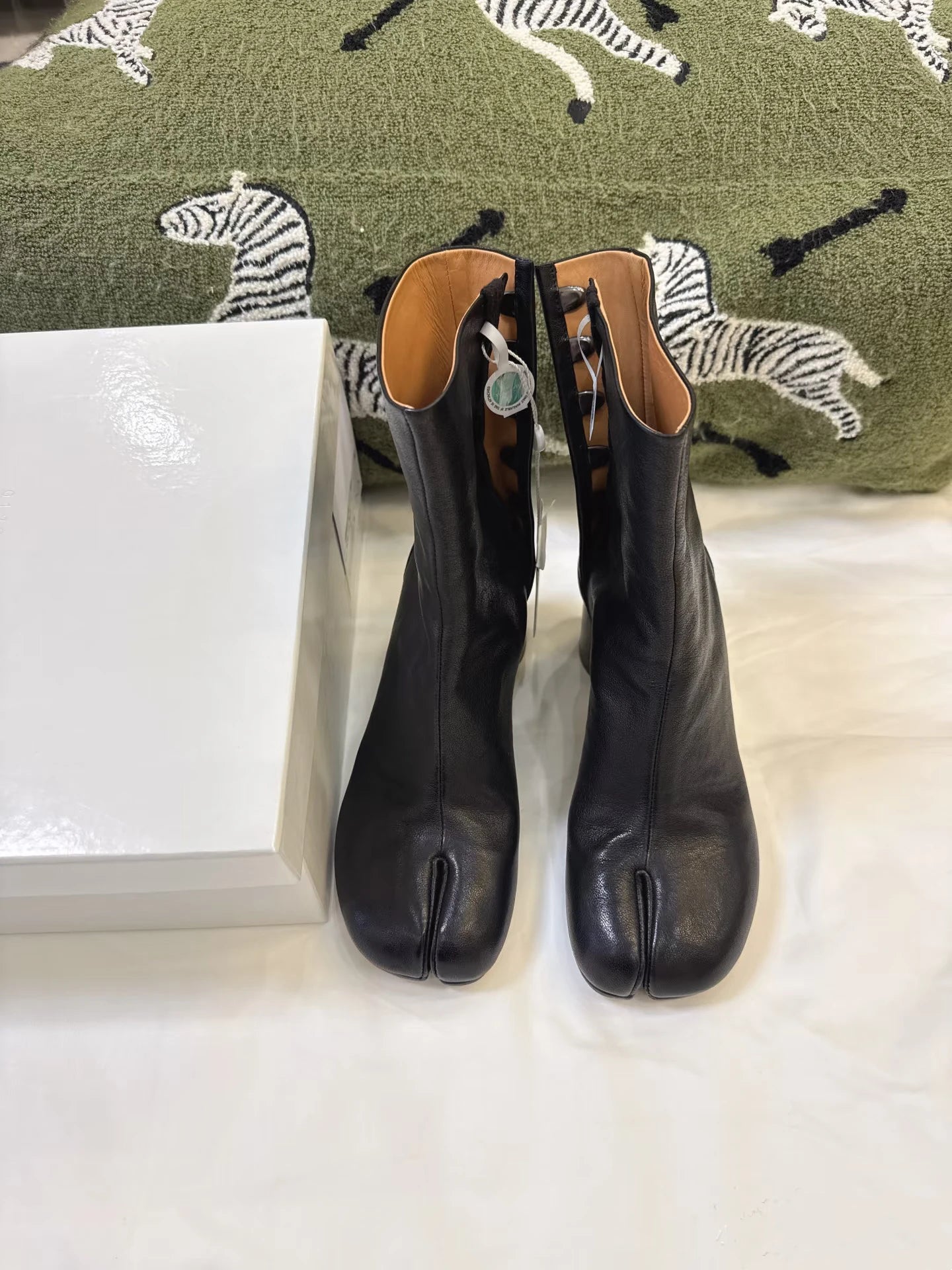 Leather Split Toe Tabi Boots For Women Chunky High Heels Women Shoes Ankle Boots Black Fashion Brand Designer Botas Mujer