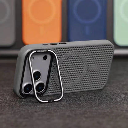 Camera mount mesh cooling case for iPhone 17 Pro Max 15 17 Pro 14 13 12 16 Pro Max For Magsafe wireless charging Shockproof cove
