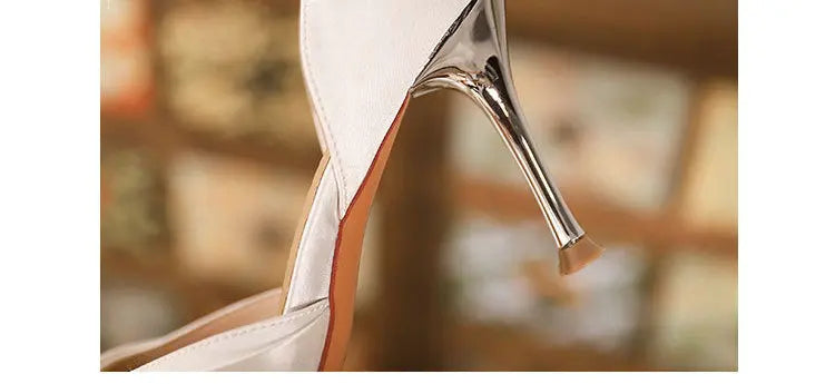 2025 Autumn New White French High Heels Pointy Rhine-Diamond Thin Heel Not Tired Foot Single Shoes Wedding Shoes
