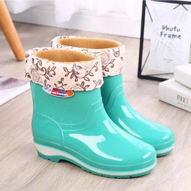 Women's Short Rain Shoes Non-slip Waterproof Rubber Boots Durable Wear-resistant Rain Boots Fleece Lined Warm Shoes Wholesale