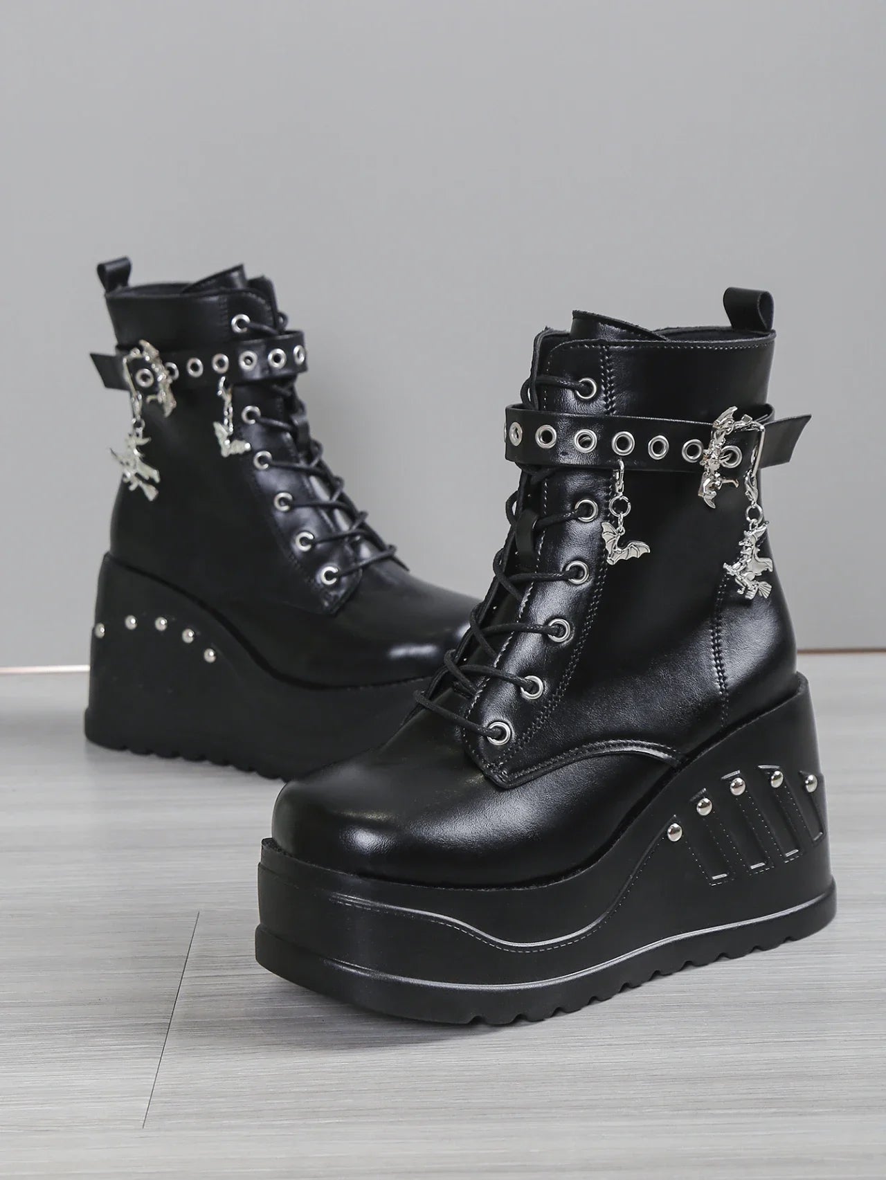 2024 New Boots for Women Fashion Hot Sale Punk Goth Platform Heels Wedge Women's Boots Casual Goth Punk Size 43 Women's Shoes