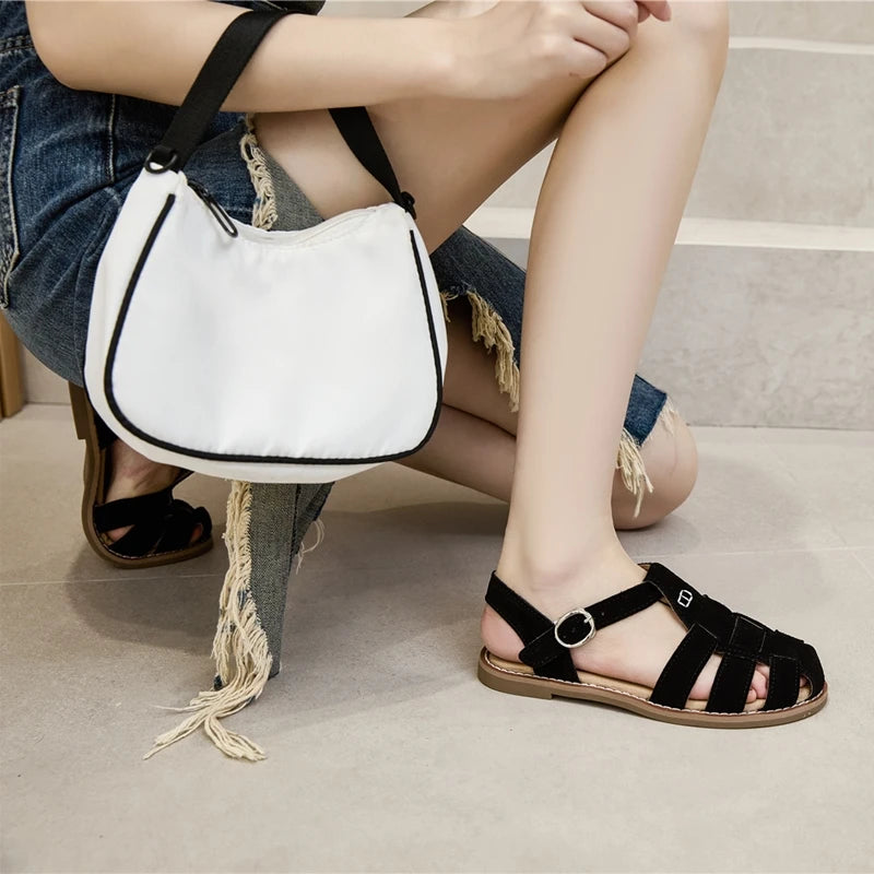 AIYUQI Flat-soled Retro Genuine Leather Hollow Baotou Sandals Women's 2026 New Hollow Pig Cage Women's Sandals
