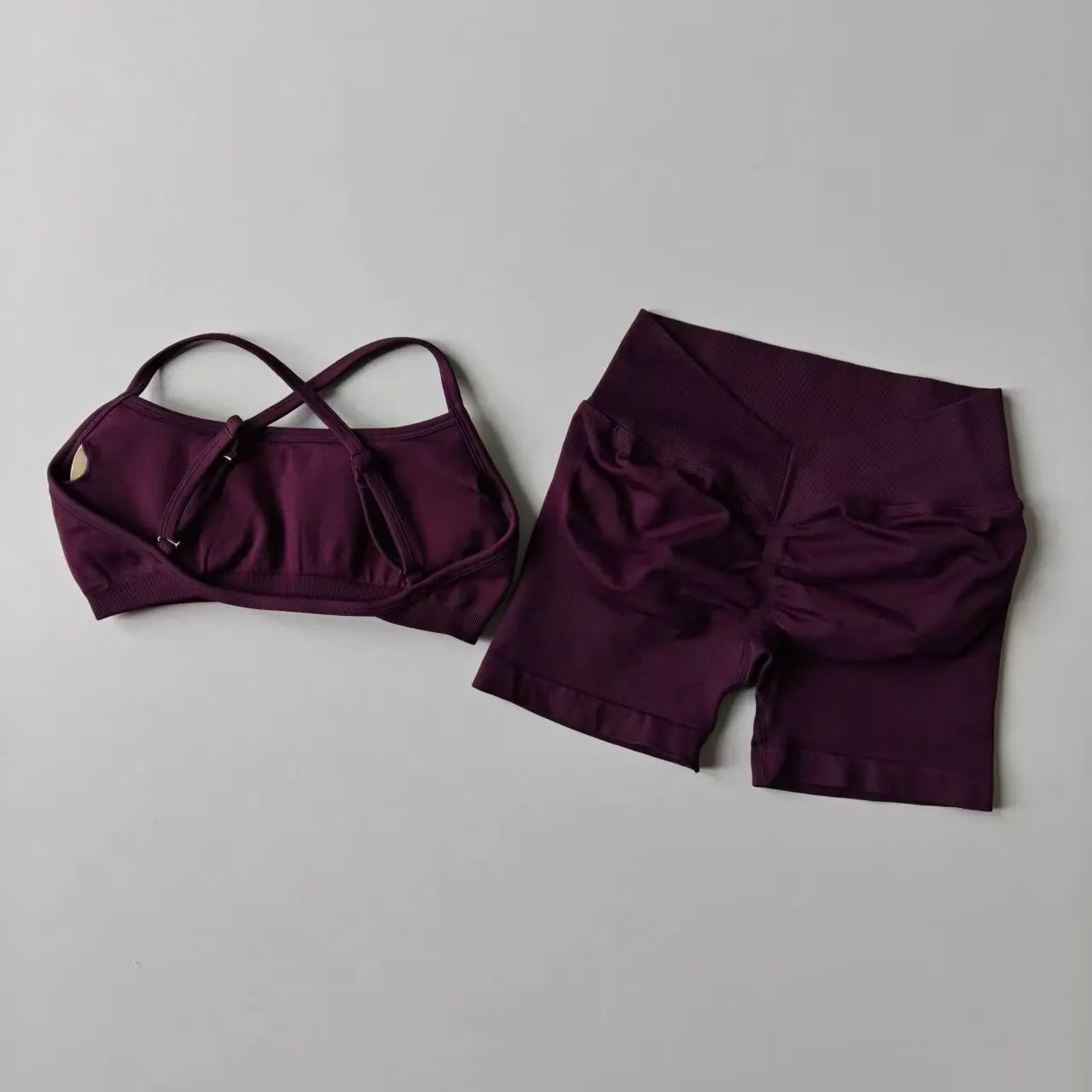 Seamless Yoga Shorts Set Yoga Women's Fitness Tight Bra Top Vest Gym Set Elastic Hip Lifting Gym Shorts Sports 2pcs Workout Suit