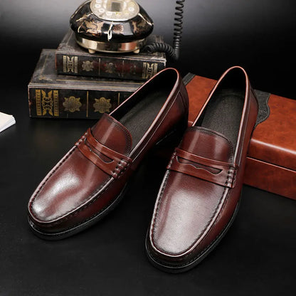 Vintage Top Layer Genuine Leather Slip on Loafers Breathable Moccasins Driving Design Casual Cowhide Shoes for Men