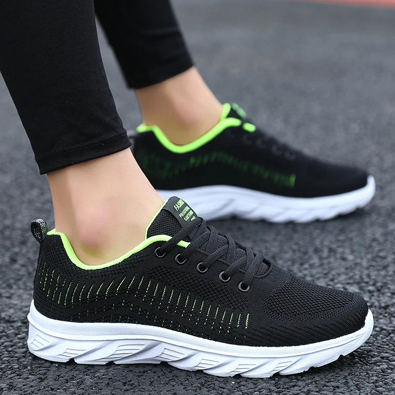 MAEDEF 2024 Running Shoes Men Sneakers Fashion Lightweight Trainers Breathable Walking Shoe Outdoor Comfortable Athletic for Men