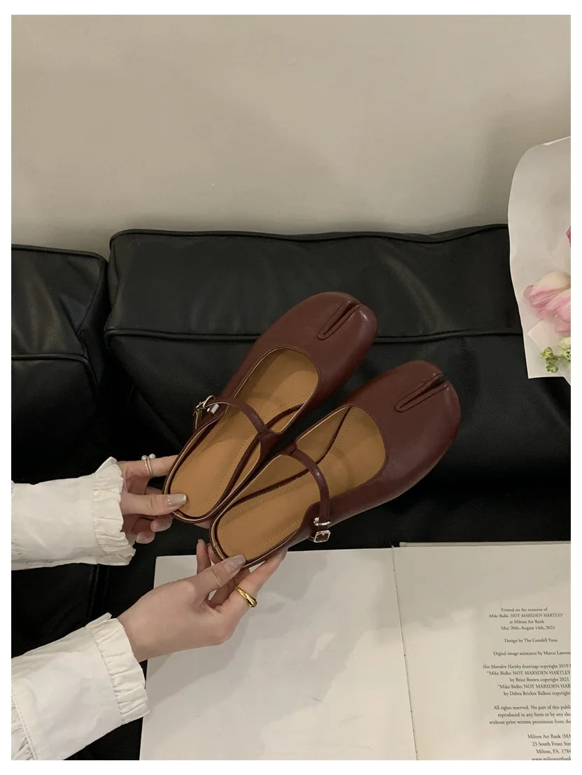 Women Tabi Ninja Slippers Brand Mules Soft Microfiber Comfy Flats Fashion Split Toe Slides Casual Loafer Shallow Ballerina Mujer